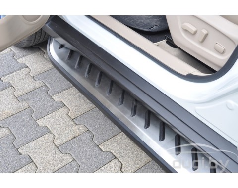 Подножки "GOLD STAR CHROME" для Nemo.